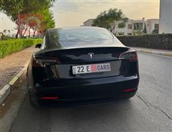 تێسلا مۆدێل 3